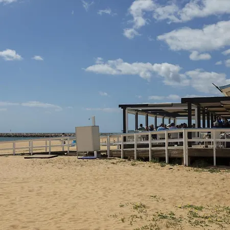Апартаменты Hopstays - Vilamoura Aldeia Do Mar Картейра